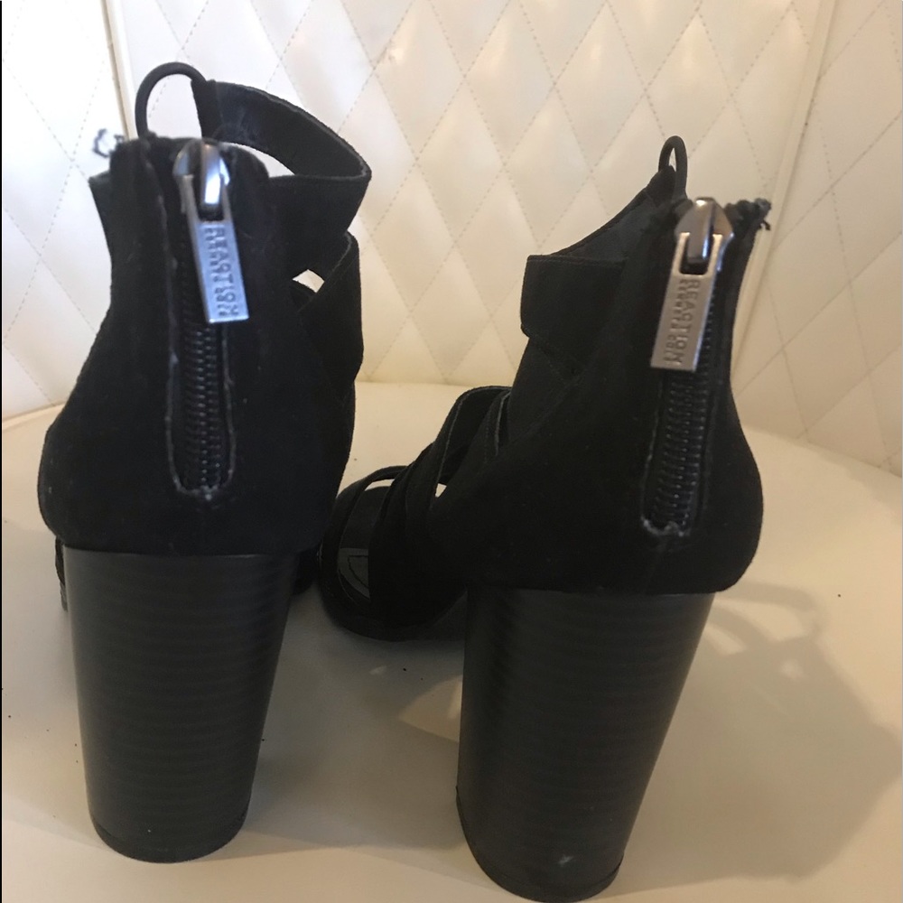 Reaction Kenneth Cole Shoes - Picture 3 of 6